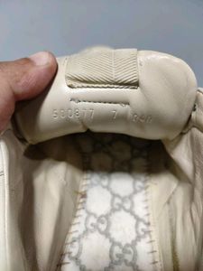 Authentic Gucci Rhyton Logo Sneakers 40 Euro