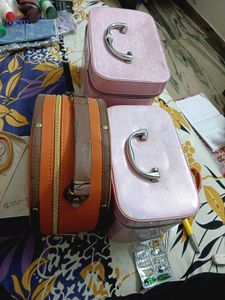 Makeup Box or vanity