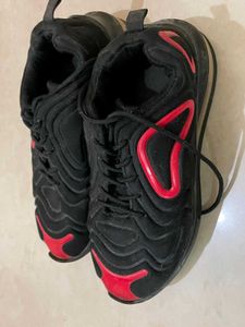 Black & Red Running Shoes