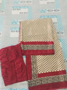 Printed Maroon And Off White Silk Saree