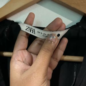 Zara Top