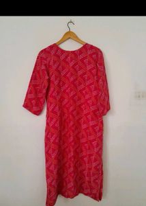 Pink Women Bandhni Print Kurti