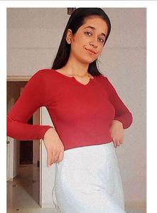 Maroon Fitted Solid Long Sleeve Top