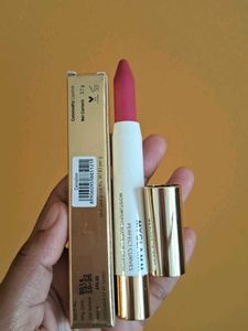 Myglamm Perfect Curves Crayon Lipstick Pack Of 2