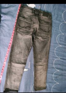 13/14 Years Waist 28