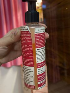 Surihana Blends Body Cleanser
