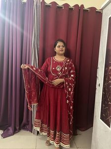 Elegant Maroon Kurta Set