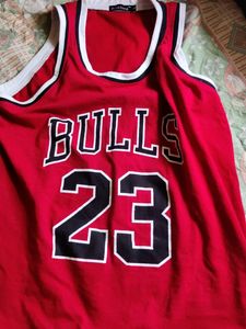 BASKETBALL T SHIRT