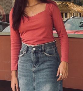 Square Neck Long Sleeve Top