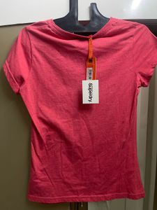 Superdry T-shirt