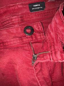 (Rare) Volcom Burgundy Straight Leg Jeans