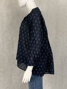 H&amp;M Printed V-Neck Blouse