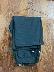 Reebok Black Cropped Wide Leg 3/4 Pants