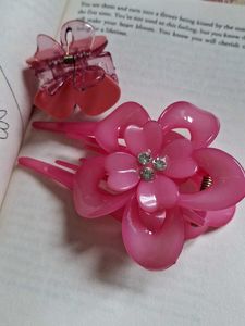 Pink Floral Hair Clips - Y2K Style 💖