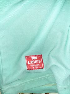 Levis Tshirt