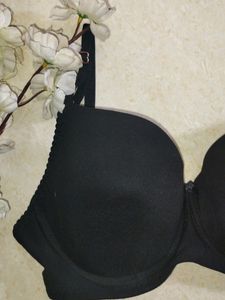 *PRICE DROP 200*  Clovia padded underwire Bra