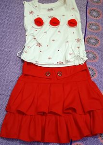 Skirts Top Red N White Colour