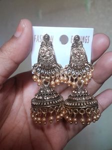 Earring