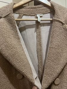 Elegant beige over Coat