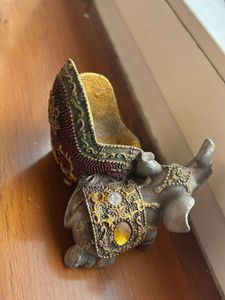 Elephant Showpiece
