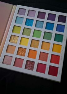 30 Color Eyeshadow Pallet