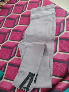 Gray Zipper Detail Jeans