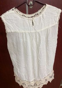 Sleevless White Top