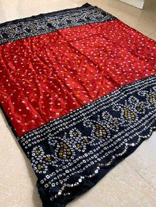 saree Red Bandhani