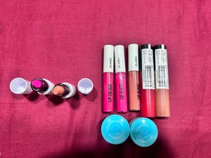 Lipstick,lipcolor,lipgloss Lipbalm N Lip Scrub Combo