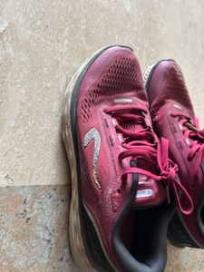 Pink Decathlon Running Shoes