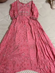 Avaasa Style Yolk Glitter Print Festive Kurti