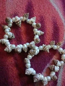 Seashell & Pearl Bracelet