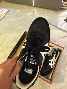 Onitsuka Tiger Sneakers
