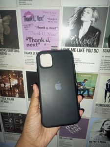 Used Apple iPhone 11