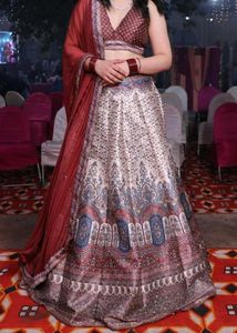 Banarsi Lehnga With Blouse And Dupatta.( 3 Piece)