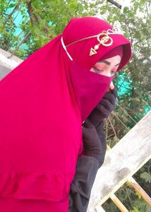 Elegant Red Niqab with Nose Pice