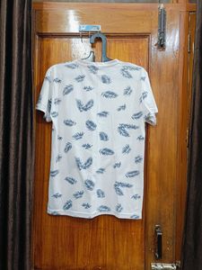 Leaf Print T-Shirt