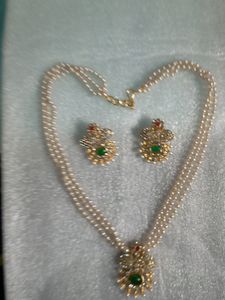 Pearl Set