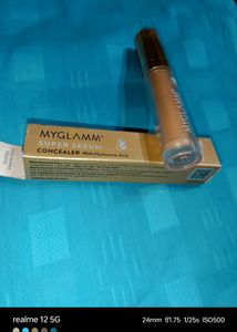 Myglamm Foundation 🤑