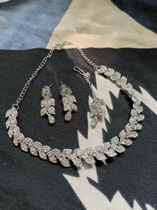 Elegant Dimond Jewelry Set