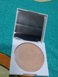 Just Herbs Mattify And Hydrating Compact Powder