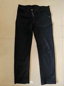 Black Straight Leg jeans 👖
