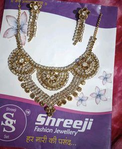 Rhinestone Statement Necklace
