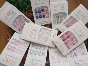 Press-On Nail Set