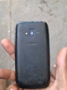 Nokia Lumia 610