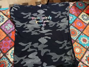 Camouflage Print T-shirt