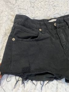 Bum Shorts Low Waist 30
