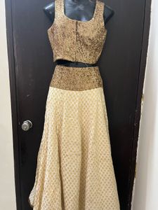 Off white Lengha Choli With Golden Shimmer Blouse