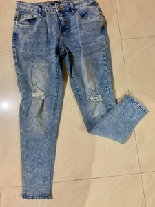 Ripped jeans