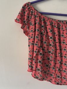 Crop Top In Pink Colour